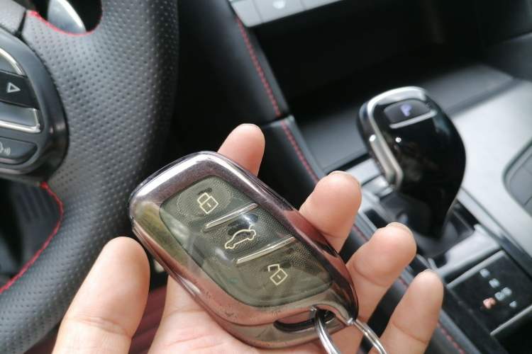 Used MG 6 2020 1.5T Automatic Lingchao Fashion Edition Vehicle Key