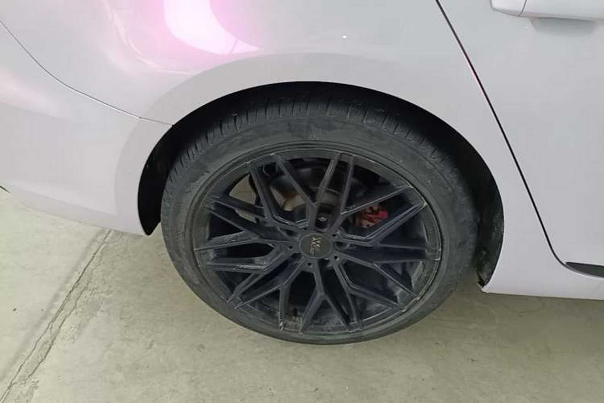 Used MG 6 2020 1.5T Automatic Trophy Luxury Edition Right Rear Wheel Hub