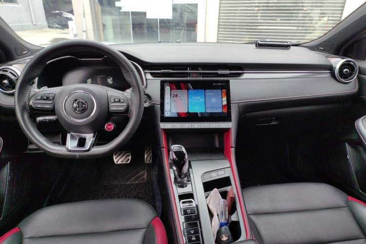 Used MG 6 2020 1.5T Automatic Trophy Flagship Edition Center Console
