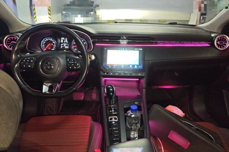 Used MG 6 2020 1.5T Automatic Lingchao Fashion Edition Center Console