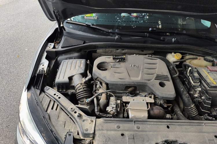 Used MG 6 2020 1.5T Automatic Lingchao Fashion Edition Engine Bay Right