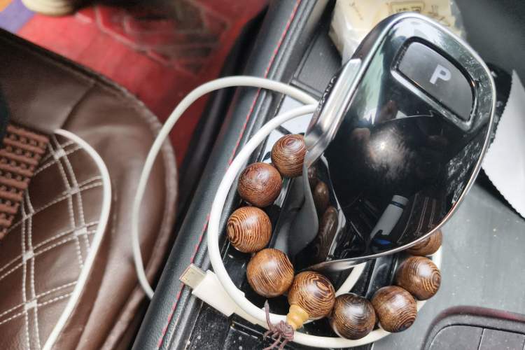 Used MG 6 2020 1.5T Automatic Trendsetting Luxury Edition Gear Lever