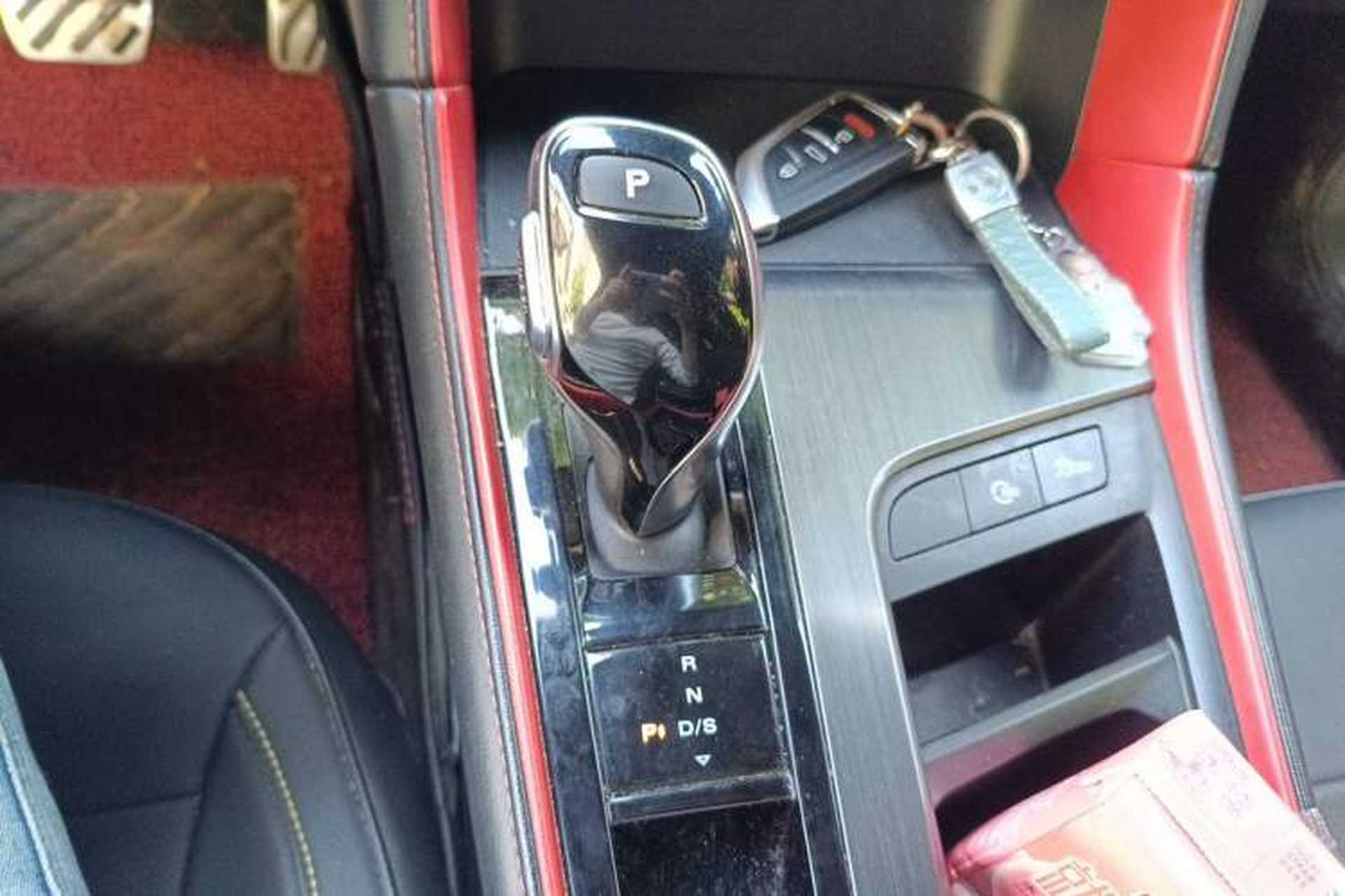 Used MG 6 2020 1.5T Automatic Trophy Flagship Edition Gear Lever