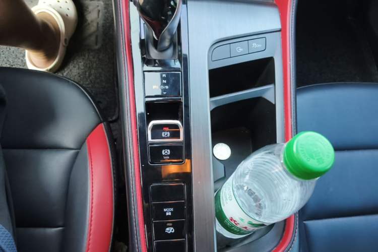 Used MG 6 2020 1.5T Automatic Trophy Flagship Edition Gear Lever