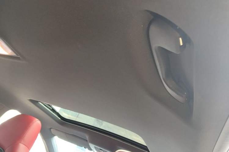 Used MG 6 2020 1.5T Automatic Trophy Luxury Edition Headliner