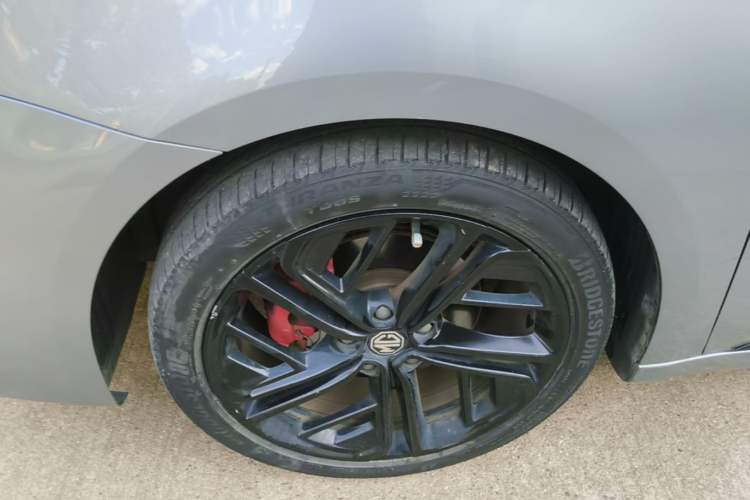 Used MG 6 2020 1.5T Automatic Trophy Flagship Edition Left Front Wheel Hub