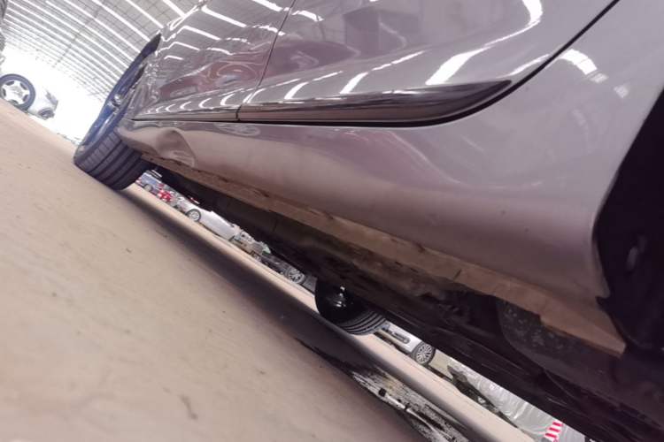 Used MG 6 2020 1.5T Automatic Trophy Luxury Edition Left Side Sill
