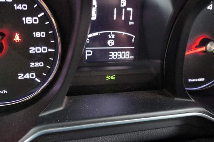 Used MG 6 2020 1.5T Automatic Lingchao Fashion Edition Odometer Close Up