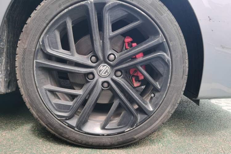Used MG 6 2020 1.5T Automatic Trophy Luxury Edition Right Front Wheel Hub