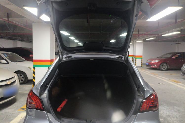 Used MG 6 2020 1.5T Automatic Trophy Luxury Edition Trunk