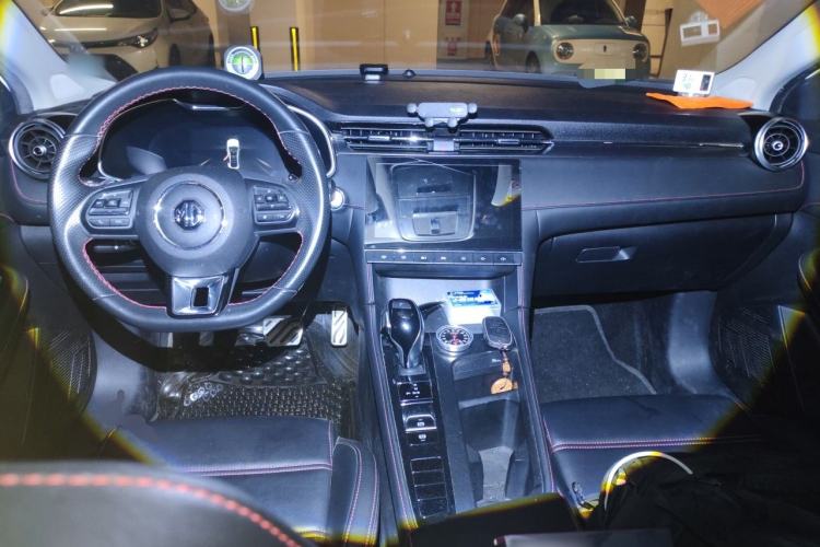 Used MG 6 2020 1.5T Automatic Trendsetting Luxury Edition Center Console