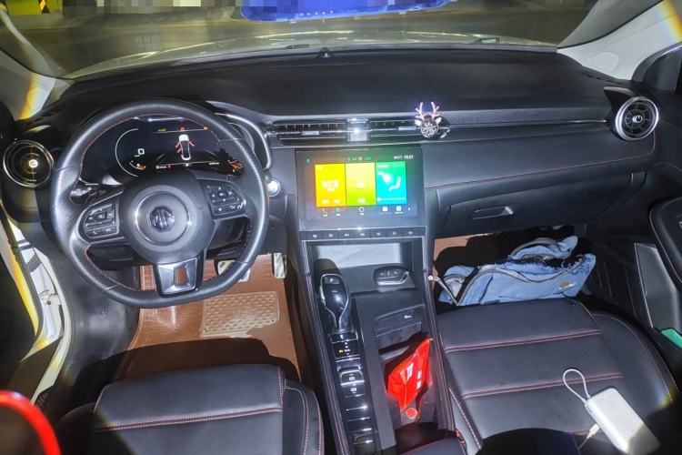 Used MG 6 2020 1.5T Automatic Trendsetting Luxury Edition Center Console