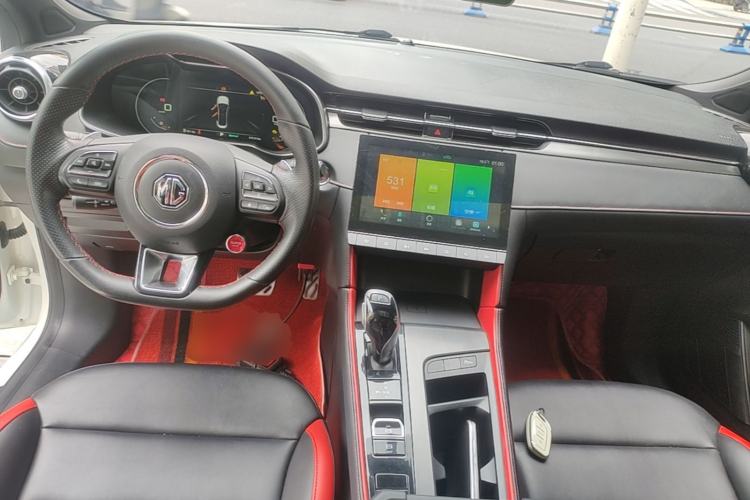 Used MG 6 2020 1.5T Automatic Trophy Luxury Edition Center Console