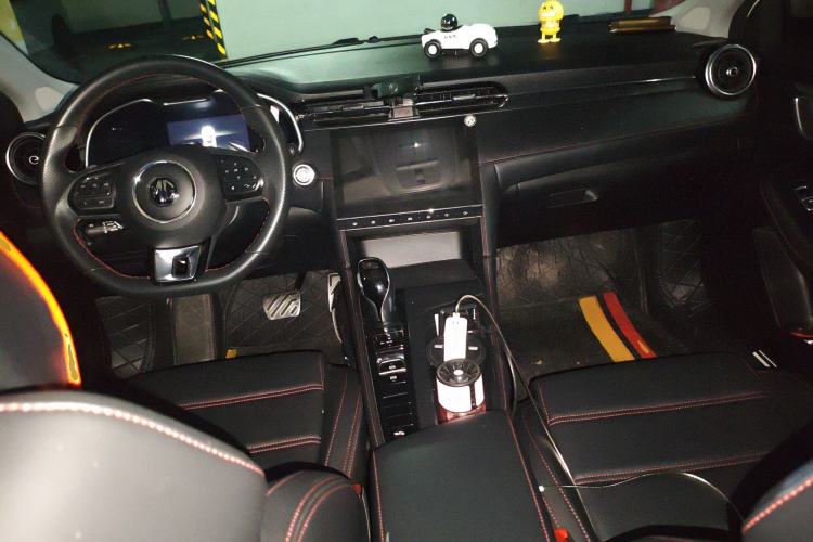 Used MG 6 2020 1.5T Automatic Trendsetting Luxury Edition Center Console