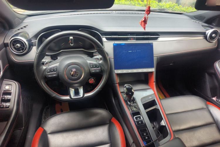 Used MG 6 2020 1.5T Automatic Trophy Luxury Edition Center Console