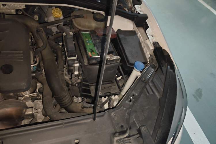 Used MG 6 2020 1.5T Automatic Trophy Luxury Edition Engine Bay Left
