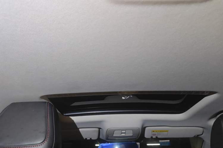 Used MG 6 2020 1.5T Automatic Trendsetting Luxury Edition Headliner