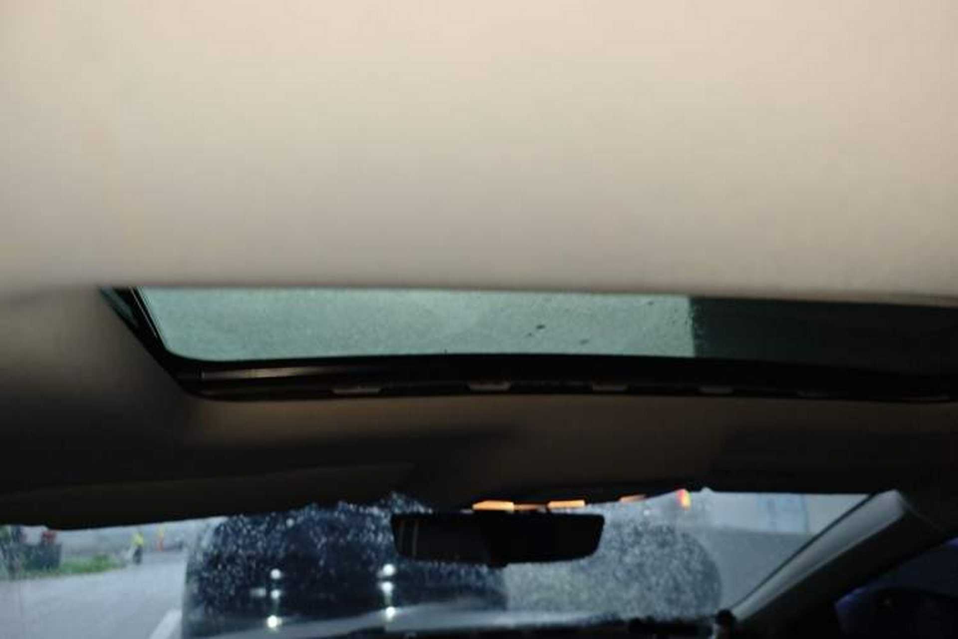 Used MG 6 2020 1.5T Automatic Trendsetting Luxury Edition Headliner