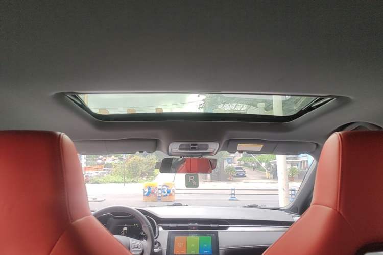 Used MG 6 2020 1.5T Automatic Trophy Luxury Edition Headliner