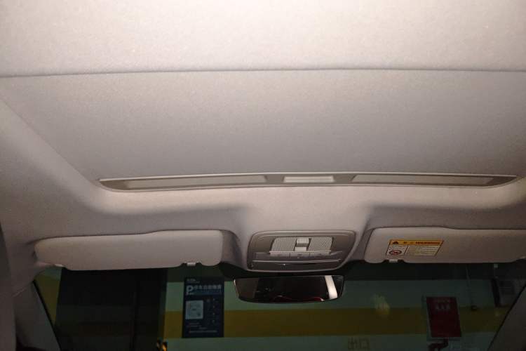 Used MG 6 2020 1.5T Automatic Trendsetting Luxury Edition Headliner