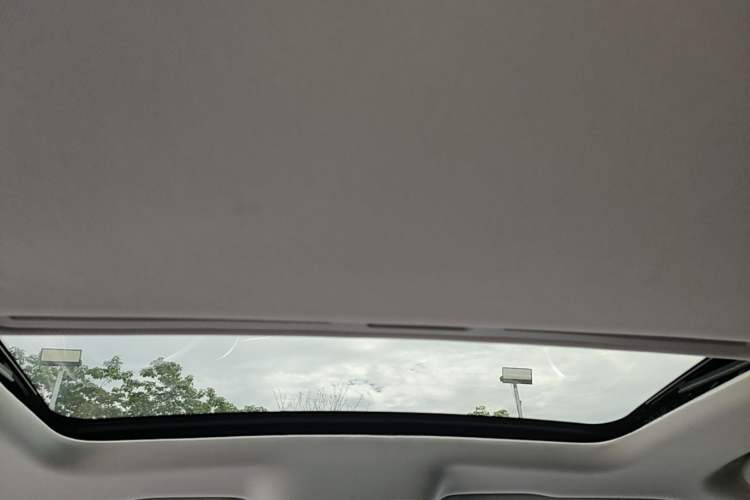 Used MG 6 2020 1.5T Automatic Trendsetting Luxury Edition Headliner