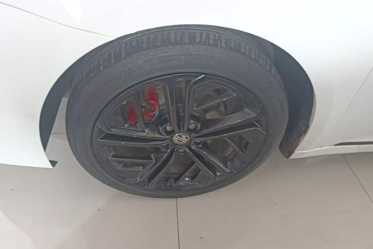 Used MG 6 2020 1.5T Automatic Trophy Flagship Edition Left Front Wheel Hub