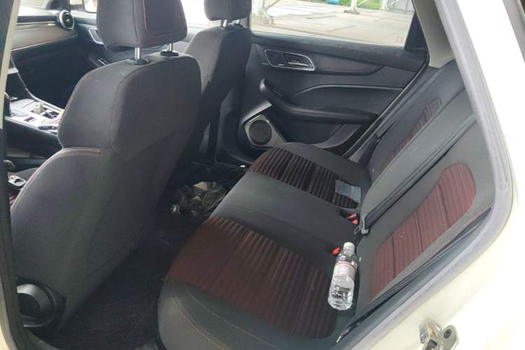 Used MG 6 2020 1.5T Automatic Lingchao Fashion Edition Left Rear Seat
