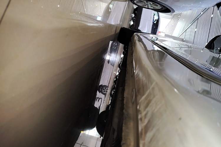 Used MG 6 2020 1.5T Automatic Trendsetting Luxury Edition Left Side Sill