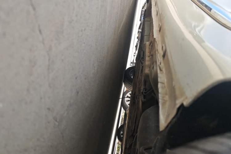 Used MG 6 2020 1.5T Automatic Trendsetting Luxury Edition Left Side Sill