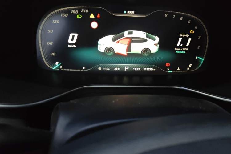 Used MG 6 2020 1.5T Automatic Trophy Flagship Edition Odometer Close Up