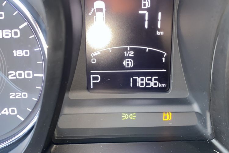 Used MG 6 2020 1.5T Automatic Lingchao Fashion Edition Odometer Close Up