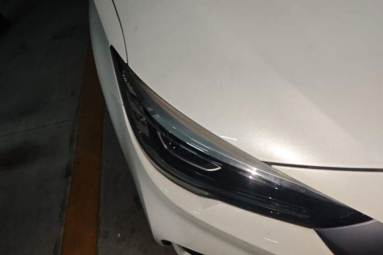 Used MG 6 2020 1.5T Automatic Lingchao Fashion Edition Right Front Headlight