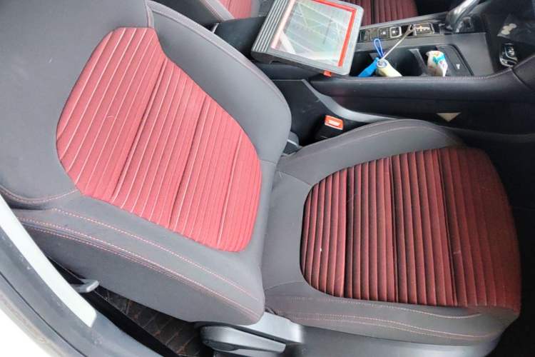 Used MG 6 2020 1.5T Automatic Lingchao Fashion Edition Right Front Seat