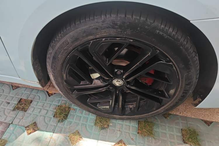 Used MG 6 2020 1.5T Automatic Trophy Luxury Edition Right Front Wheel Hub