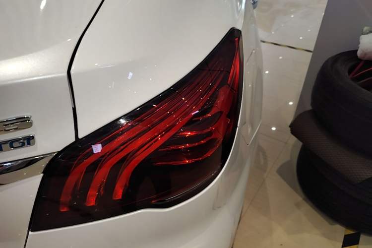 Used MG 6 2020 1.5T Automatic Trendsetting Luxury Edition Right Rear Taillight