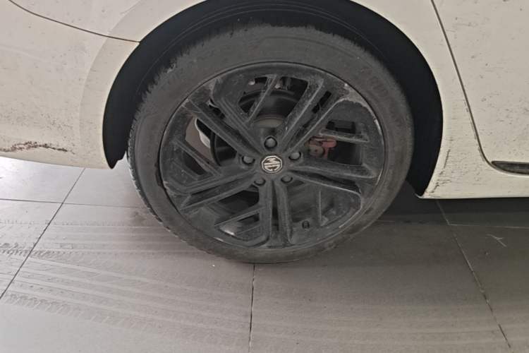 Used MG 6 2020 1.5T Automatic Trophy Flagship Edition Right Rear Wheel Hub