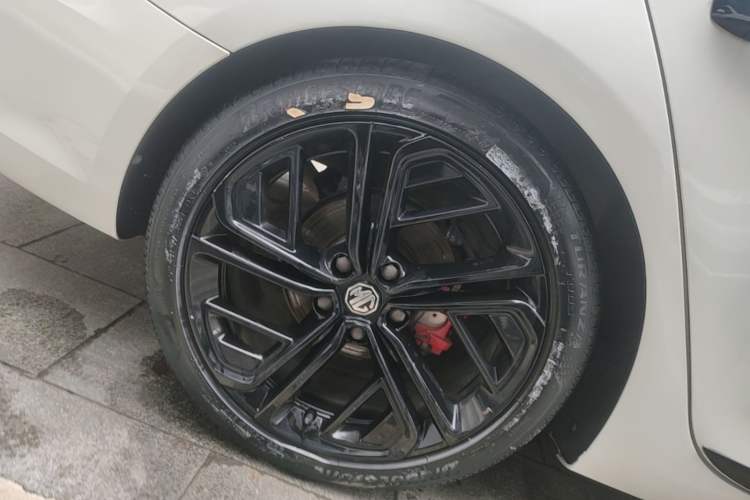Used MG 6 2020 1.5T Automatic Trophy Luxury Edition Right Rear Wheel Hub