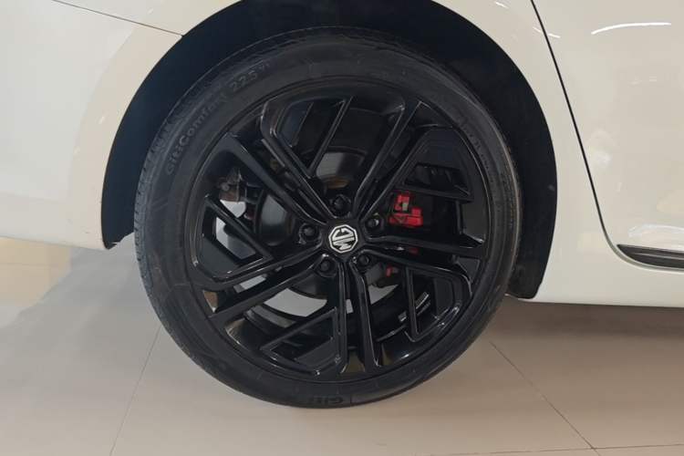 Used MG 6 2020 1.5T Automatic Trophy Flagship Edition Right Rear Wheel Hub
