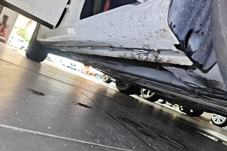 Used MG 6 2020 1.5T Automatic Trophy Flagship Edition Right Side Sill