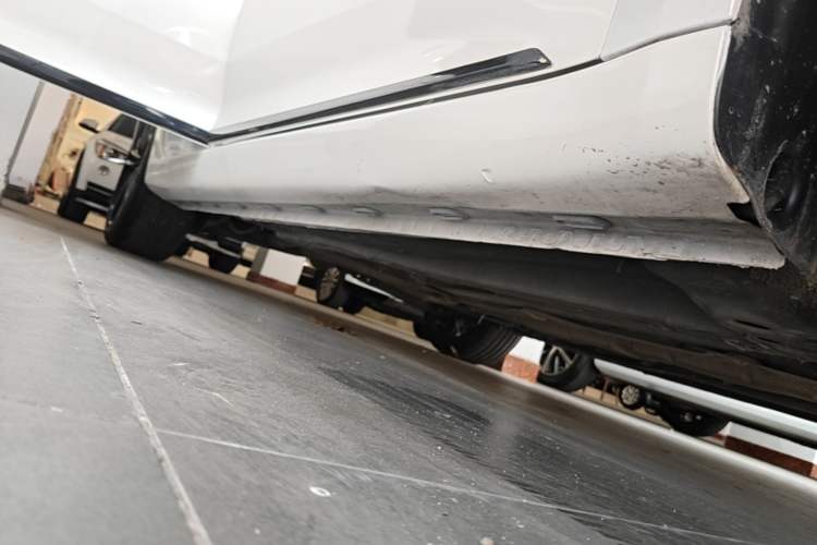 Used MG 6 2020 1.5T Automatic Trophy Flagship Edition Right Side Sill