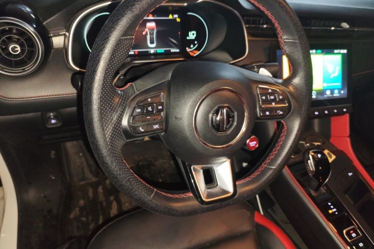 Used MG 6 2020 1.5T Automatic Trophy Luxury Edition Steering Wheel
