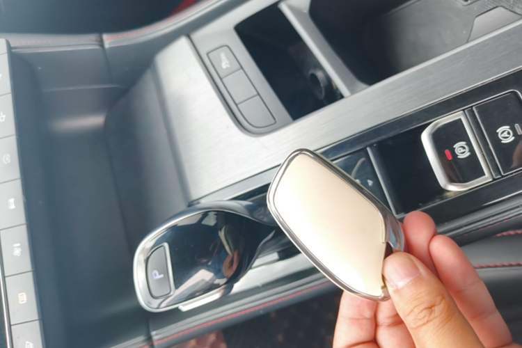 Used MG 6 2020 1.5T Automatic Trendsetting Luxury Edition Vehicle Key
