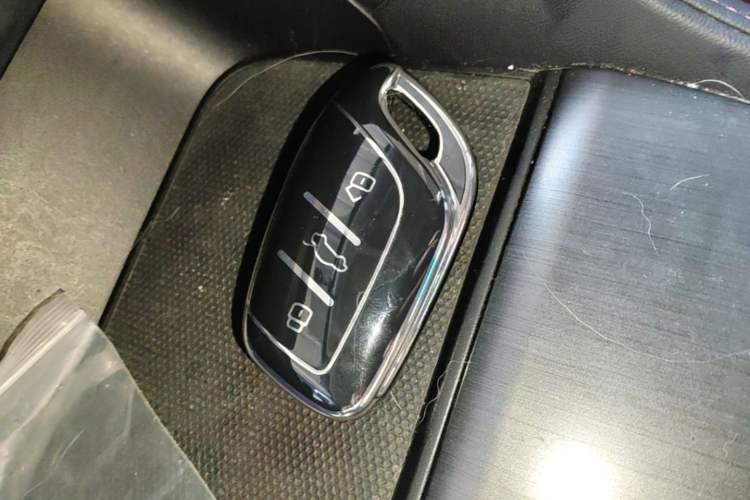 Used MG 6 2020 1.5T Automatic Lingchao Fashion Edition Vehicle Key