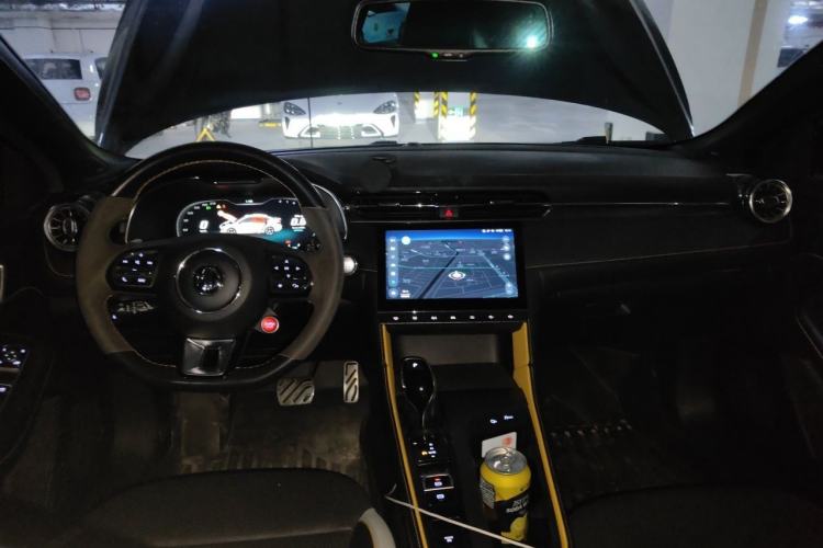 Used MG 6 2021 Pro 1.5T Automatic Trophy Smart Drive Flagship Edition Center Console