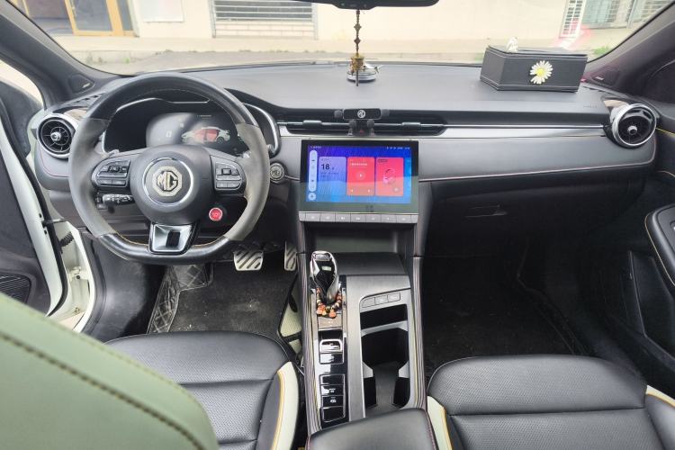 Used MG 6 2021 Pro 1.5T Automatic Trophy Smart Drive Flagship Edition Center Console
