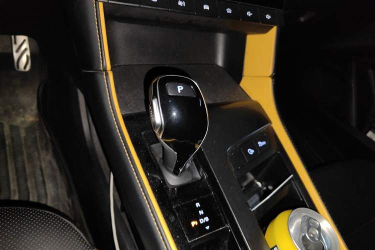 Used MG 6 2021 Pro 1.5T Automatic Trophy Smart Drive Flagship Edition Gear Lever