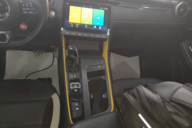 Used MG 6 2021 Pro 1.5T Automatic Trophy Luxury Edition Gear Lever