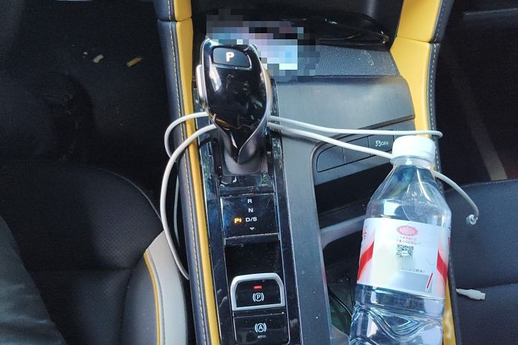 Used MG 6 2021 Pro 1.5T Automatic Trophy Luxury Edition Gear Lever