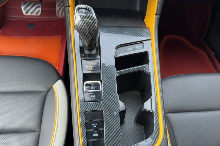 Used MG 6 2021 Pro 1.5T Automatic Trophy Flagship Edition Gear Lever
