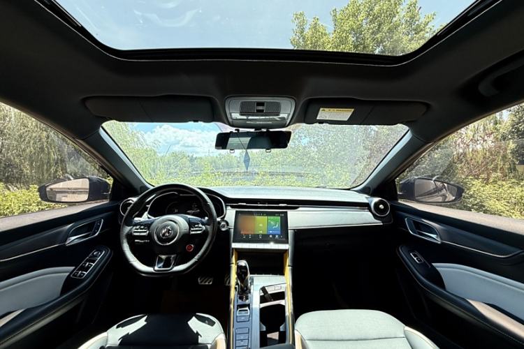 Used MG 6 2021 Pro 1.5T Automatic Trophy Luxury Edition Interior 3